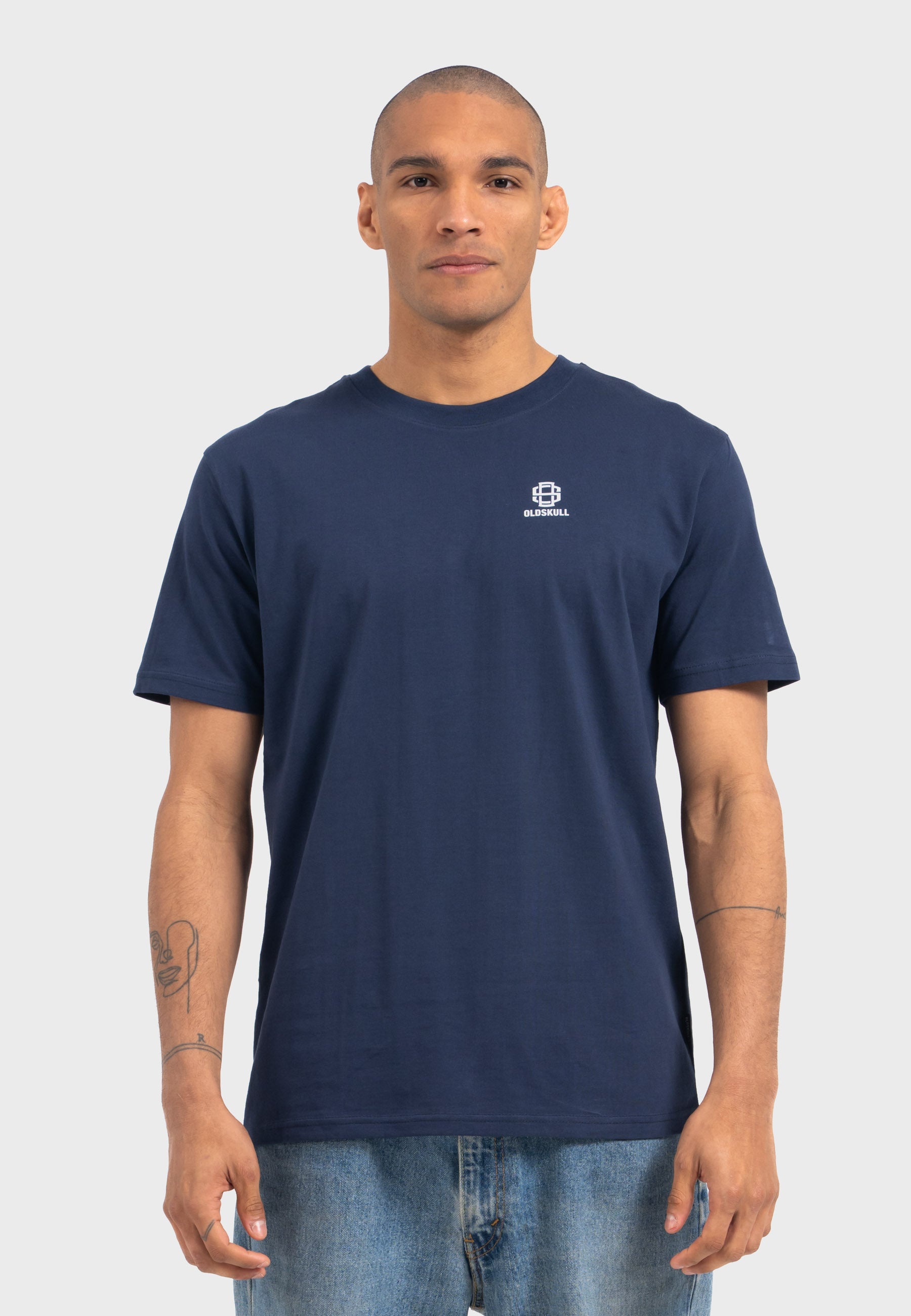 OLDFOLKHOUSE Circle Logo Studs Tシャツ　Navy Oldfolkhouse Circle Logo Studs Tシャツ ネイビー